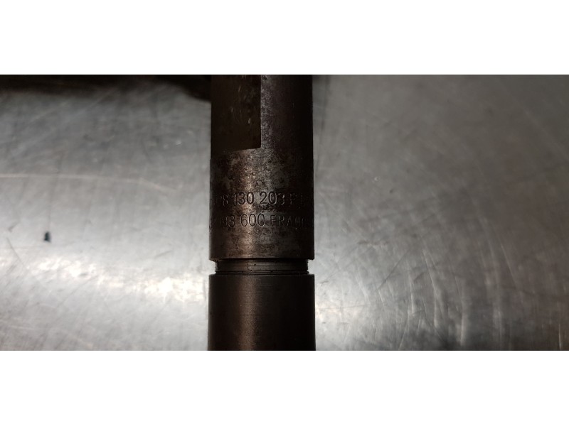 Recambio de inyector para seat ibiza (6l1) stella referencia OEM IAM 028130203F  