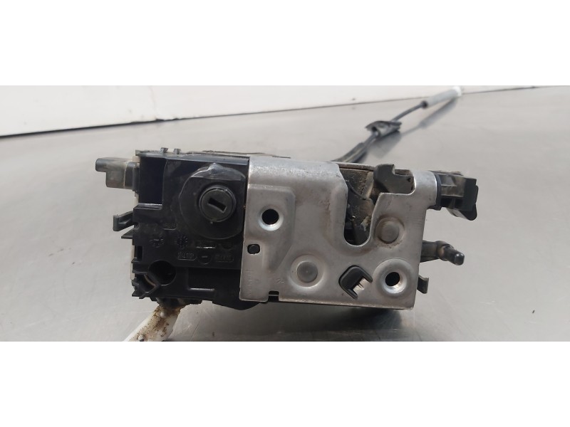 Recambio de cerradura puerta trasera derecha para peugeot 2008 (--.2013) active referencia OEM IAM 9688080980   Recambio de cerradura puerta trasera derecha para peugeot 2008 (--.2013) active referencia OEM IAM 9688080980