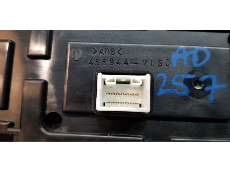 Recambio de mando climatizador para toyota rav 4 (a3) executive referencia OEM IAM 5590042250 4554202030 