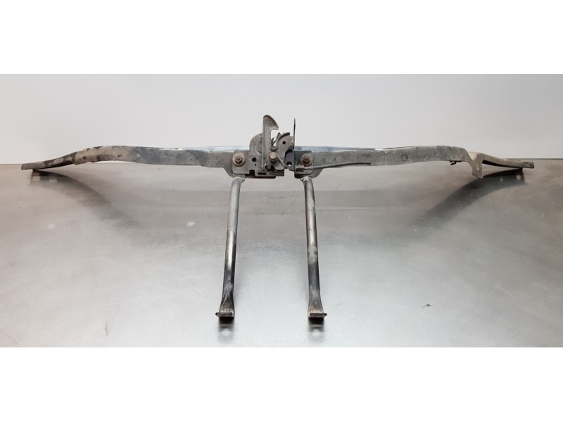 Recambio de panel frontal para jeep gr. cherokee (wh) 3.0 crd laredo referencia OEM IAM   