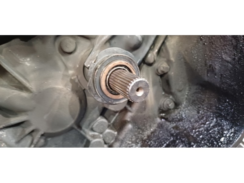 Recambio de caja cambios para renault kangoo (f/kc0) expression referencia OEM IAM JB1969 7701700519S JB1969