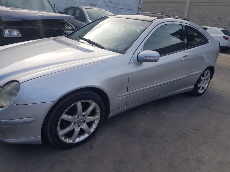 mercedes clase c (w203) sportcoupe del año 2006