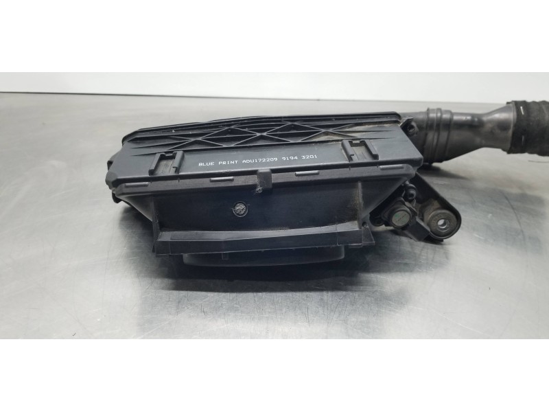 Recambio de filtro aire para mercedes clase m (w166) ml 350 bluetec (166.004) referencia OEM IAM A6420903301  