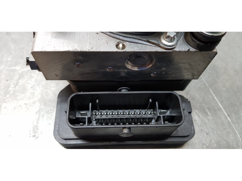 Recambio de abs para audi a1 sportback (8xf) design referencia OEM IAM 6C0614517S  