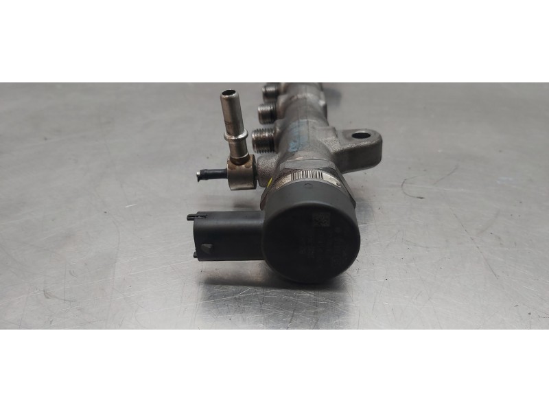 Recambio de rampa inyectora para kia carens ( ) business referencia OEM IAM 314022F600  