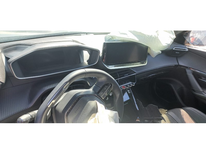 peugeot 2008 (p1) del año 2022