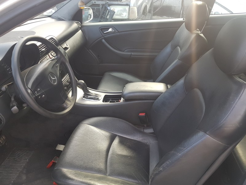 mercedes clase c (w203) sportcoupe del año 2006