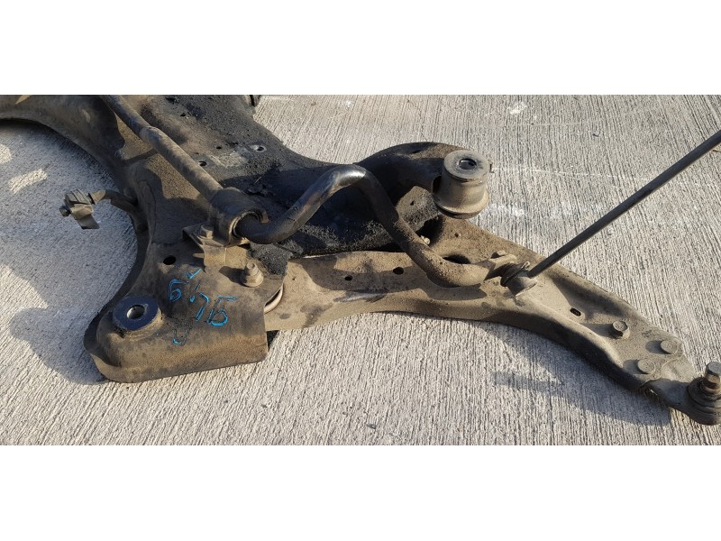 Recambio de puente delantero para kia carens ( ) concept referencia OEM IAM 62405A4150   Recambio de puente delantero para kia carens ( ) concept referencia OEM IAM 62405A4150