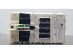 Recambio de caja reles / fusibles para bmw serie x1 (f48) sdrive18d referencia OEM IAM 61356808574  