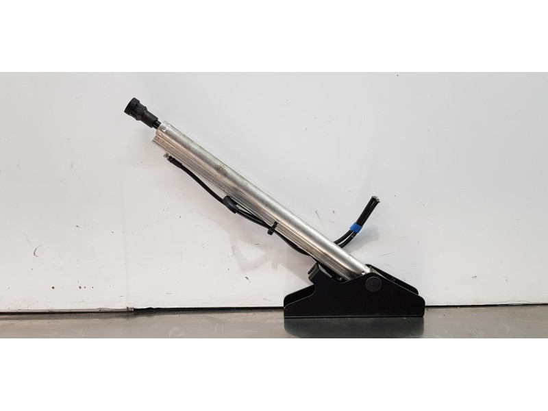 Recambio de amortiguadores maletero / porton para peugeot 308 cc (2009) basis referencia OEM IAM 8446J6  