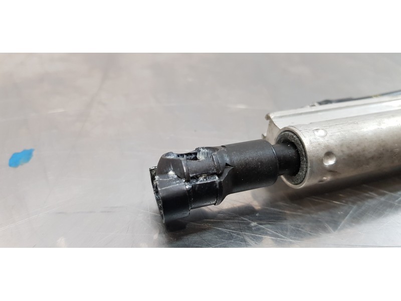 Recambio de amortiguadores maletero / porton para peugeot 308 cc (2009) basis referencia OEM IAM 8446J6  