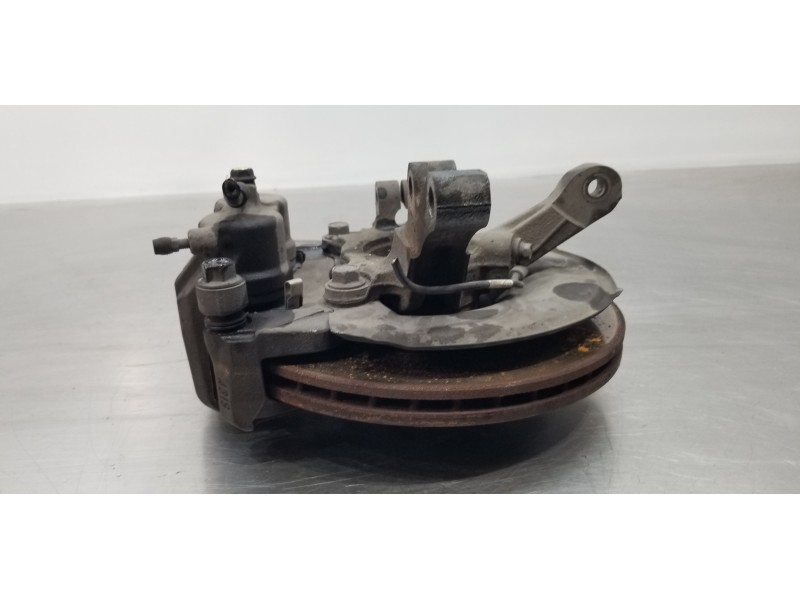 Recambio de mangueta delantera izquierda para mitsubishi outlander (gf0) phev kaiteki 4wd referencia OEM IAM 3870A007 3880A018 4