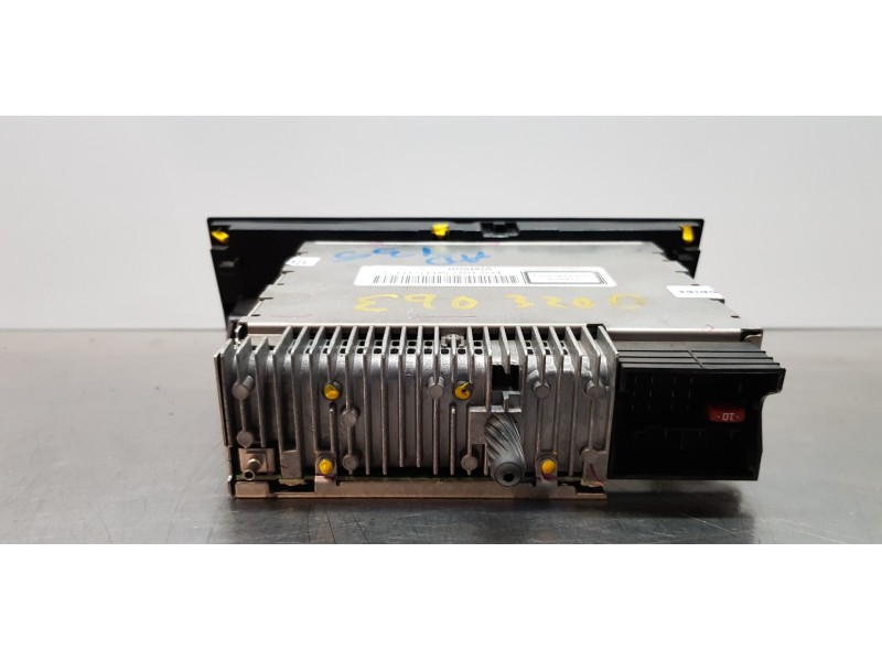 Recambio de sistema audio / radio cd para bmw serie 1 berlina (e81/e87) 116i referencia OEM IAM 65126975015  