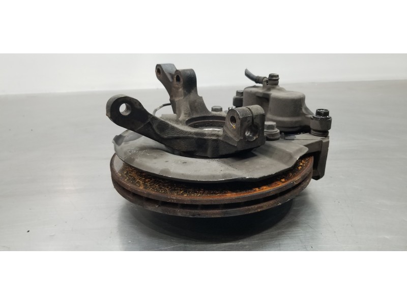 Recambio de mangueta delantera izquierda para mitsubishi outlander (gf0) phev kaiteki 4wd referencia OEM IAM 3870A007 3880A018 4