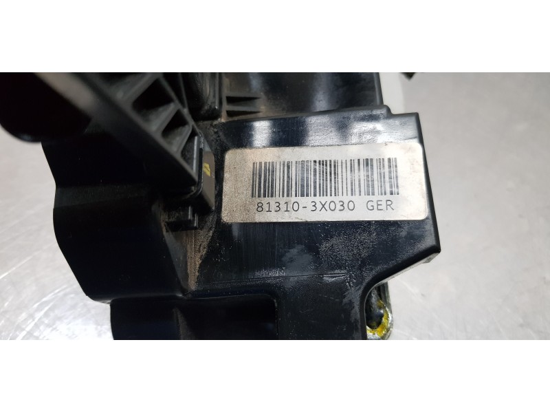 Recambio de cerradura puerta delantera izquierda para hyundai elantra (md) tecno referencia OEM IAM 813103X030  
