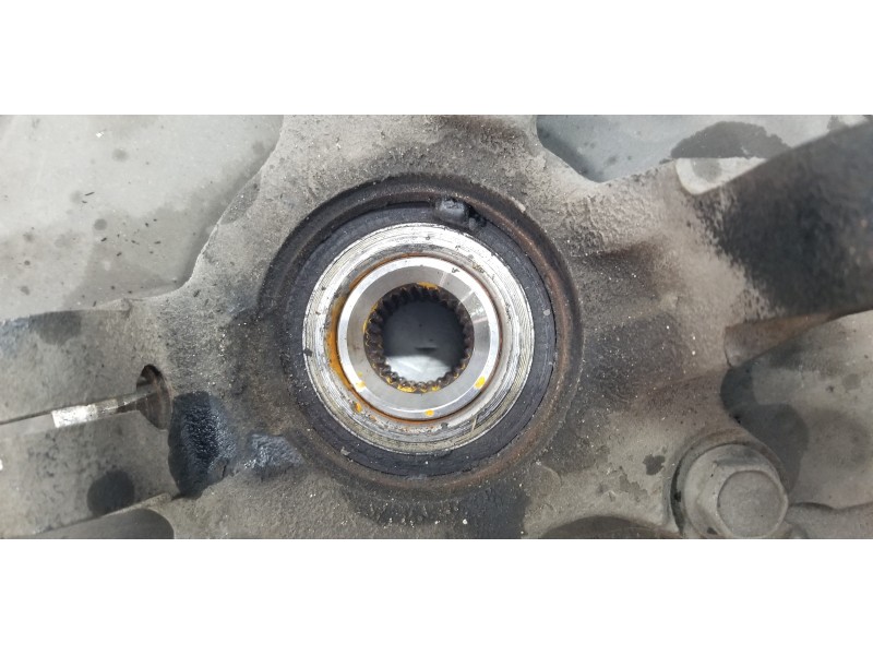 Recambio de mangueta delantera izquierda para mitsubishi outlander (gf0) phev kaiteki 4wd referencia OEM IAM 3870A007 3880A018 4