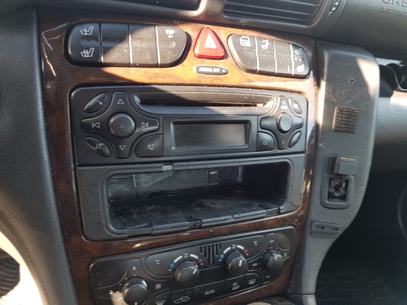 mercedes clase c (w203) berlina del año 2004