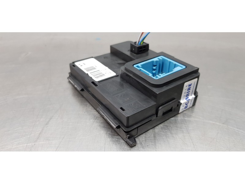 Recambio de modulo electronico para citroen c4 grand picasso spacetourer referencia OEM IAM 9832228080  