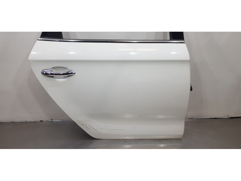 Recambio de puerta trasera derecha para kia carens ( ) concept referencia OEM IAM 77004A4000   Recambio de puerta trasera derecha para kia carens ( ) concept referencia OEM IAM 77004A4000