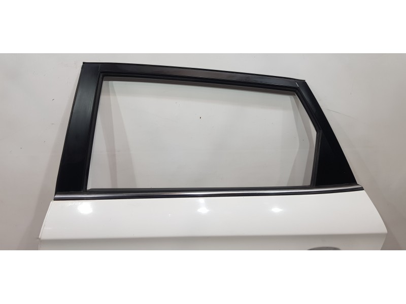 Recambio de puerta trasera izquierda para kia carens ( ) concept referencia OEM IAM 77003A4000  