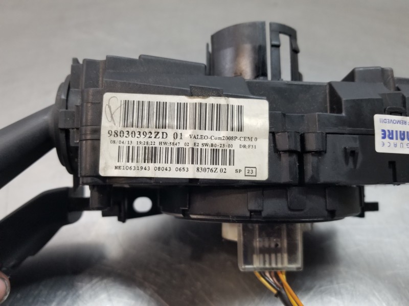 Recambio de mando multifuncion para peugeot 2008 (--.2013) active referencia OEM IAM 98030392ZD  