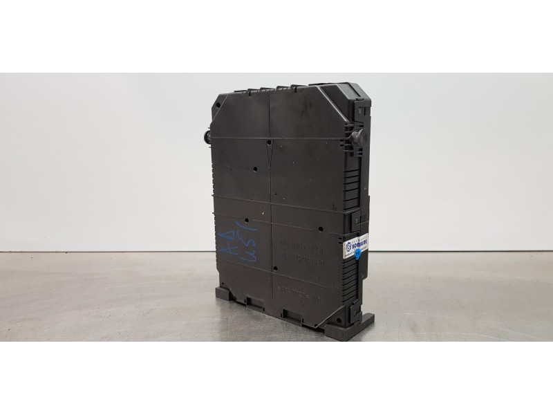 Recambio de caja reles / fusibles para citroen c4 grand picasso spacetourer referencia OEM IAM 9830707880 BSIEL5 28641143