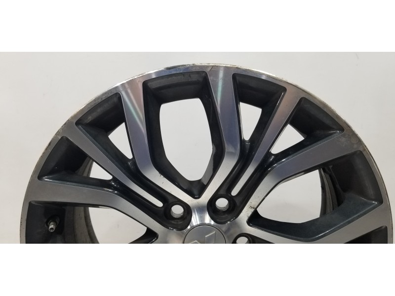 Recambio de llanta para mitsubishi outlander (gf0) motion 2wd referencia OEM IAM 4250D536  