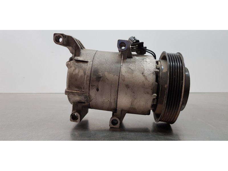 Recambio de compresor aire acondicionado para hyundai elantra (md) tecno referencia OEM IAM 977013X000  