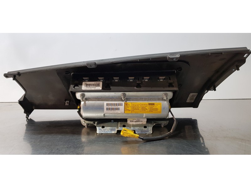 Recambio de kit airbag para chrysler grand voyager limited referencia OEM IAM 68000020AH  