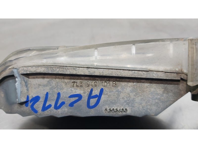 Recambio de piloto lateral izquierdo para porsche cayenne (typ 9pa) s referencia OEM IAM 95563103401  