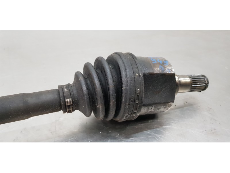 Recambio de transmision delantera derecha para kia carens ( ) concept referencia OEM IAM 49501A4200   Recambio de transmision delantera derecha para kia carens ( ) concept referencia OEM IAM 49501A4200