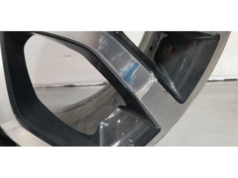 Recambio de llanta para mitsubishi outlander (gf0) motion 2wd referencia OEM IAM 4250D536  