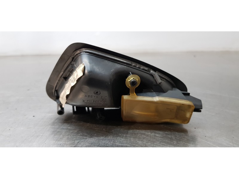 Recambio de maneta interior trasera derecha para seat ibiza (6j5) reference referencia OEM IAM 6J4839114A   Recambio de maneta interior trasera derecha para seat ibiza (6j5) reference referencia OEM IAM 6J4839114A