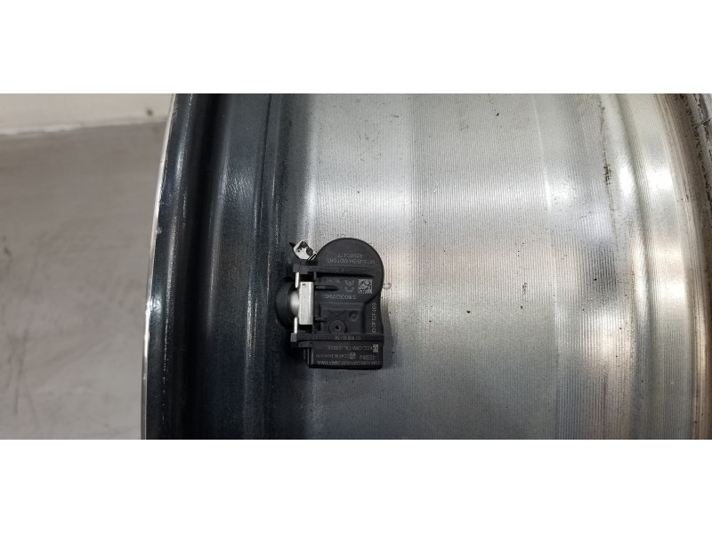 Recambio de llanta para mitsubishi outlander (gf0) motion 2wd referencia OEM IAM 4250D536  