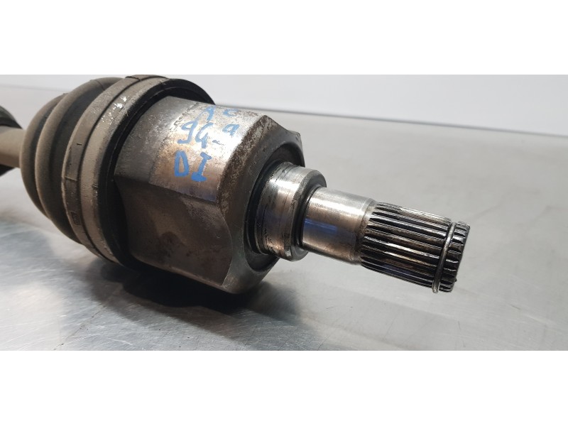 Recambio de transmision delantera izquierda para kia carens ( ) concept referencia OEM IAM 49500A4200  