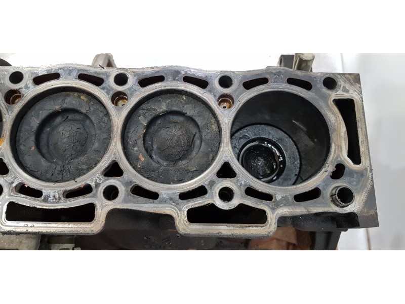 Recambio de motor completo para citroen c4 grand picasso exclusive referencia OEM IAM 1609068480 0501N8  Recambio de motor completo para citroen c4 grand picasso exclusive referencia OEM IAM 1609068480 0501N8