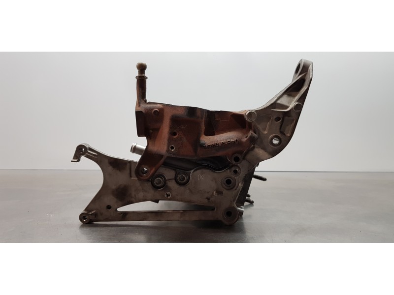 Recambio de culata para volkswagen polo (6c1) advance bluemotion referencia OEM IAM 04B103063H  