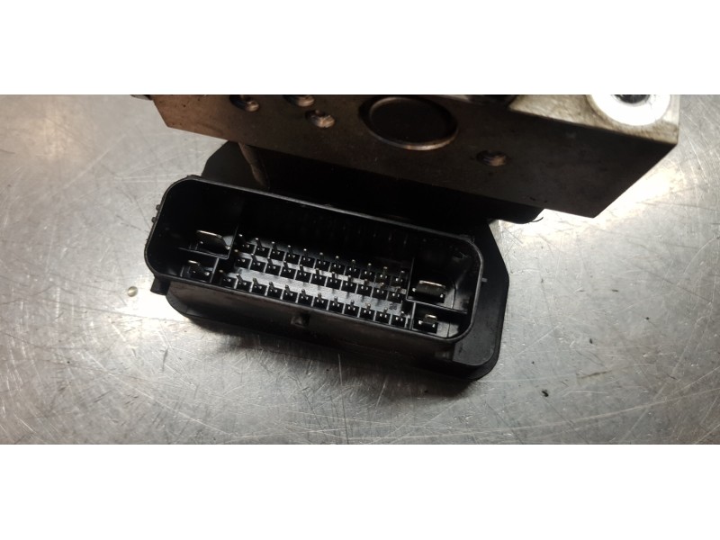 Recambio de abs para kia carens ( ) basic referencia OEM IAM 58910A4410   Recambio de abs para kia carens ( ) basic referencia OEM IAM 58910A4410