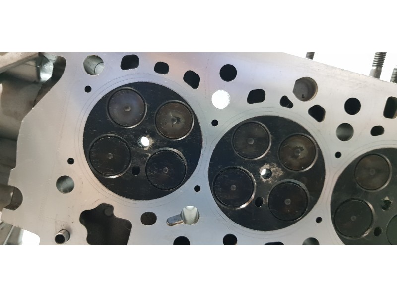 Recambio de culata para volkswagen polo (6c1) advance bluemotion referencia OEM IAM 04B103063H  