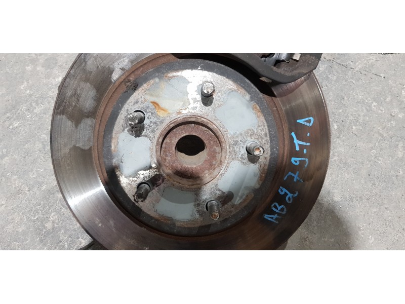 Recambio de mangueta trasera derecha para chrysler grand voyager limited referencia OEM IAM 4721762AE  