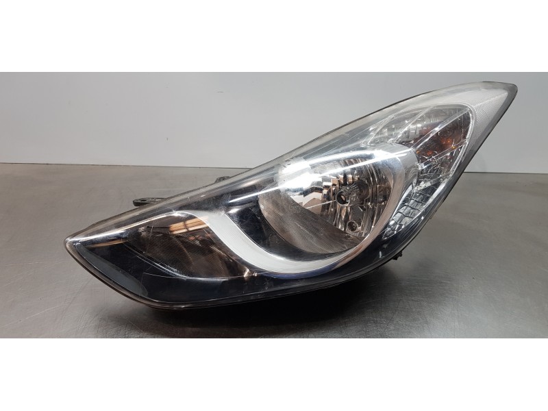 Recambio de faro izquierdo para hyundai elantra (md) tecno referencia OEM IAM 921013X020  