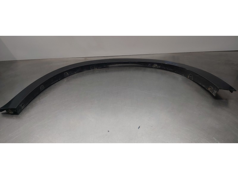 Recambio de aletin trasero izquierdo para bmw x5 (e70) 3.0d referencia OEM IAM 51777158425  