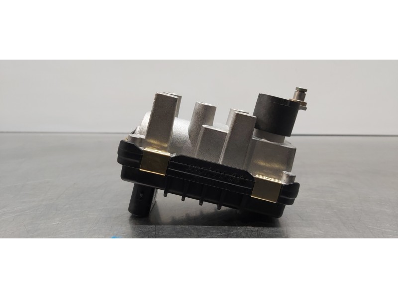 Recambio de modulo electronico para mercedes clase clk (w207) coupe 350 cdi blueefficiency (207.322) referencia OEM IAM A6420908