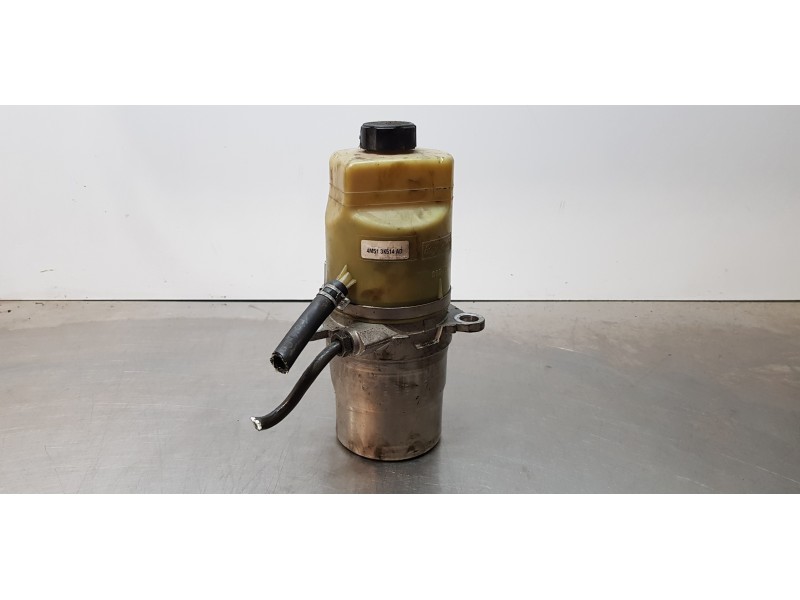 Recambio de bomba direccion para ford focus c-max (cap) trend (d) referencia OEM IAM 4M513K514AD   Recambio de bomba direccion para ford focus c-max (cap) trend (d) referencia OEM IAM 4M513K514AD