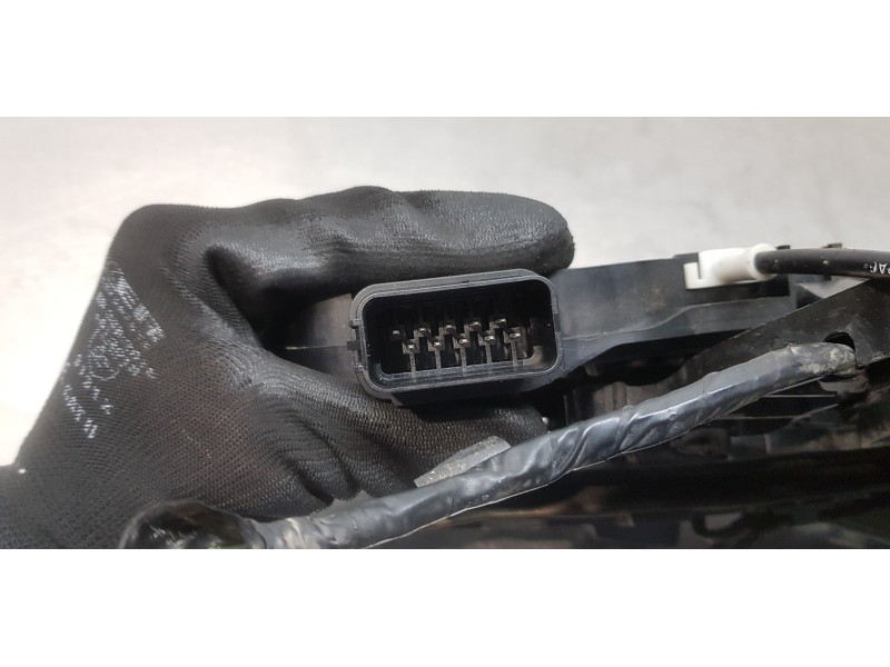 Recambio de cerradura puerta delantera izquierda para ford focus berlina (cap) ghia referencia OEM IAM 3M5AR21813BJ   Recambio de cerradura puerta delantera izquierda para ford focus berlina (cap) ghia referencia OEM IAM 3M5AR21813BJ