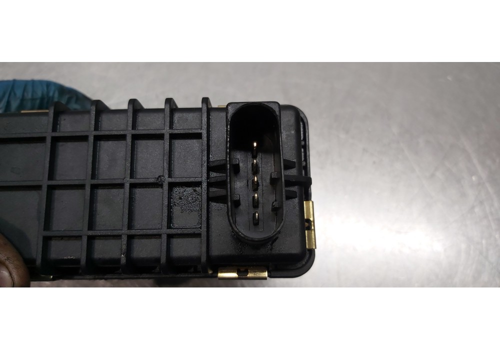 Recambio de modulo electronico para mercedes clase clk (w207) coupe 350 cdi blueefficiency (207.322) referencia OEM IAM A6420908