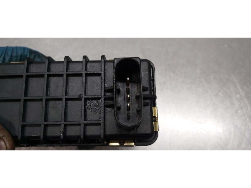 Recambio de modulo electronico para mercedes clase clk (w207) coupe 350 cdi blueefficiency (207.322) referencia OEM IAM A6420908