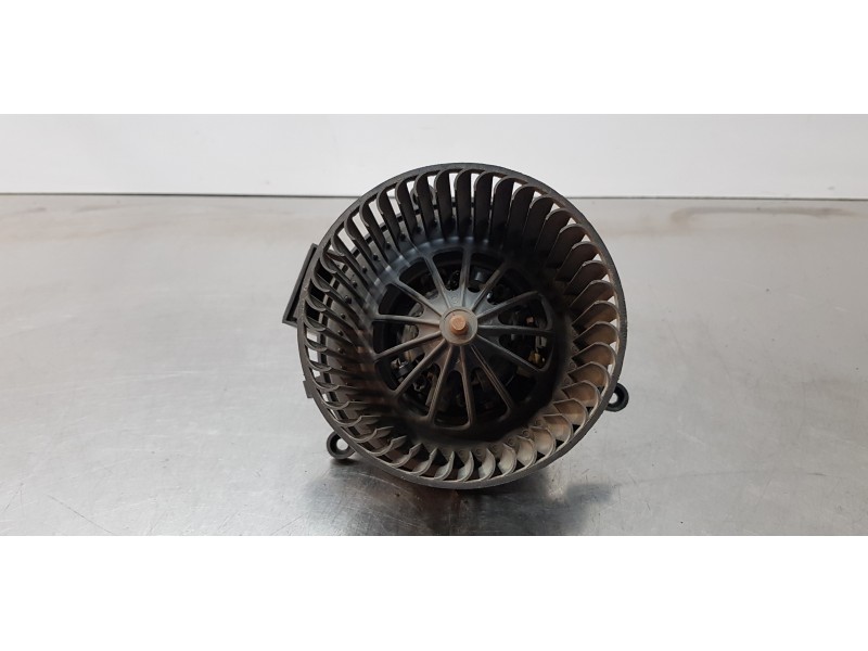 Recambio de motor calefaccion para chrysler grand voyager limited referencia OEM IAM AY2727000282  