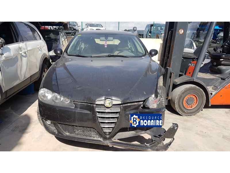 alfa romeo 147 (190) del año 2000