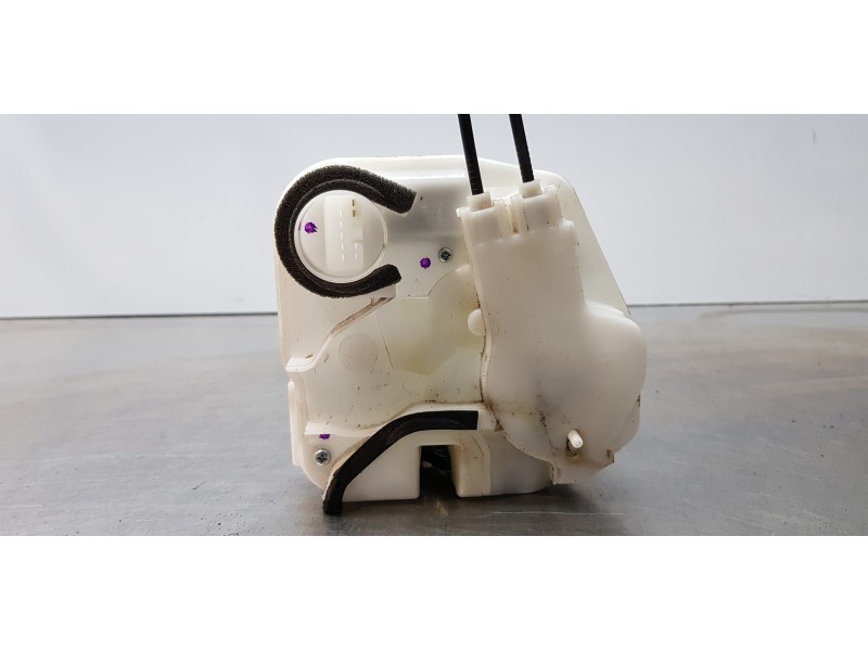 Recambio de cerradura puerta trasera izquierda para mitsubishi space star (a00) motion referencia OEM IAM 5745A425   Recambio de cerradura puerta trasera izquierda para mitsubishi space star (a00) motion referencia OEM IAM 5745A425